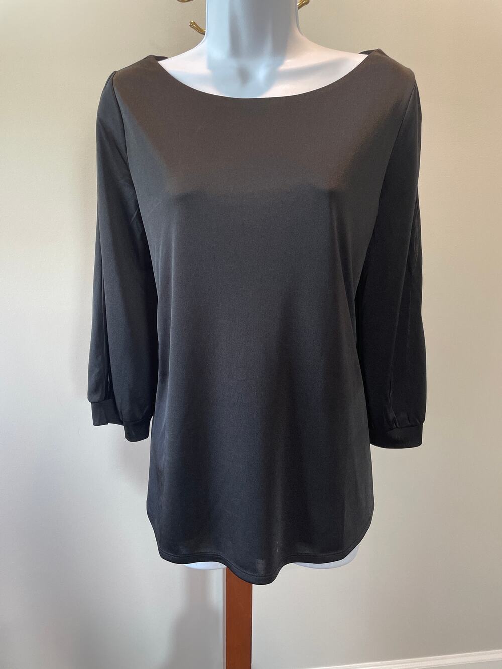 White House Black Market Split‑Sleeve Top Size L Black